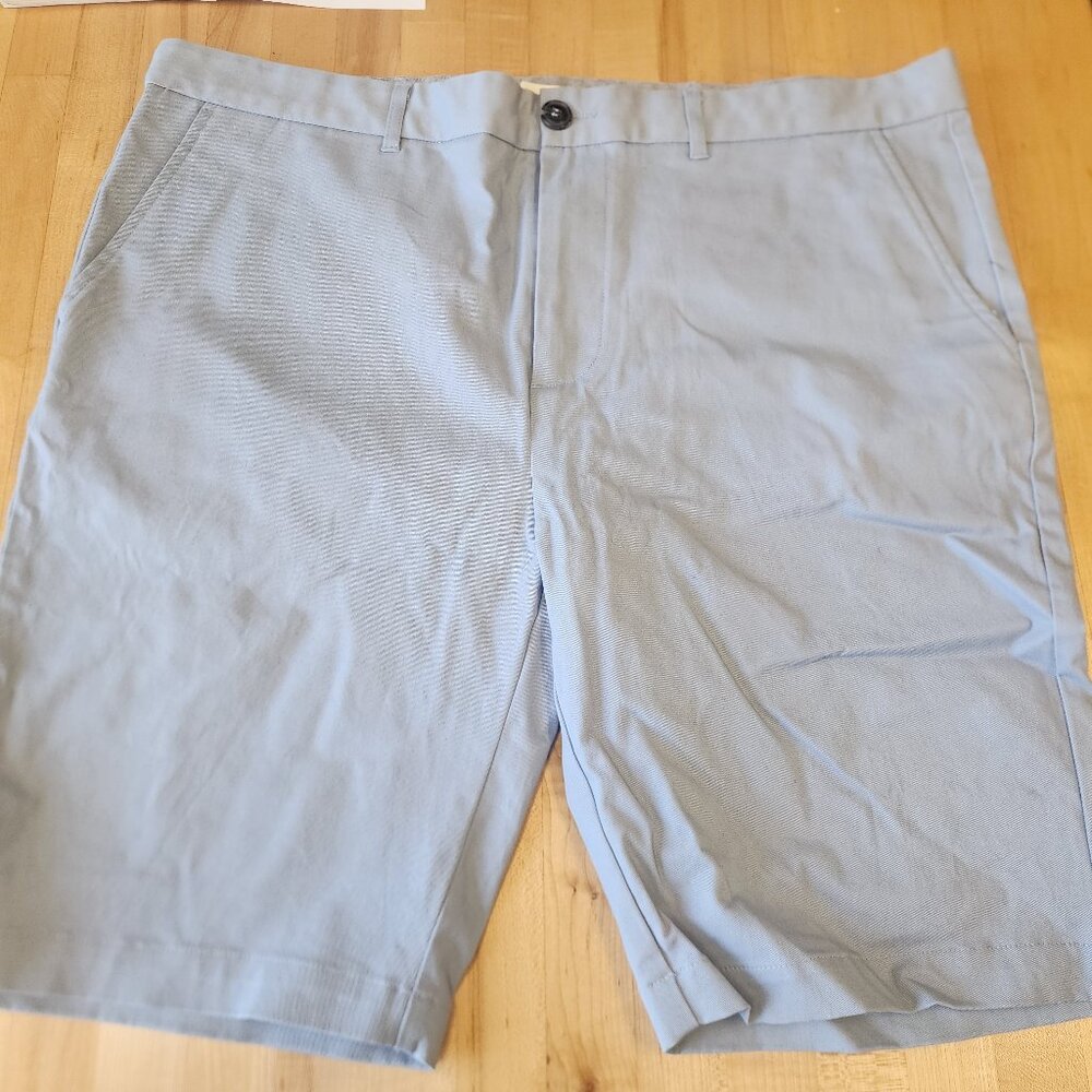 Light blue mens size 36 dress shorts